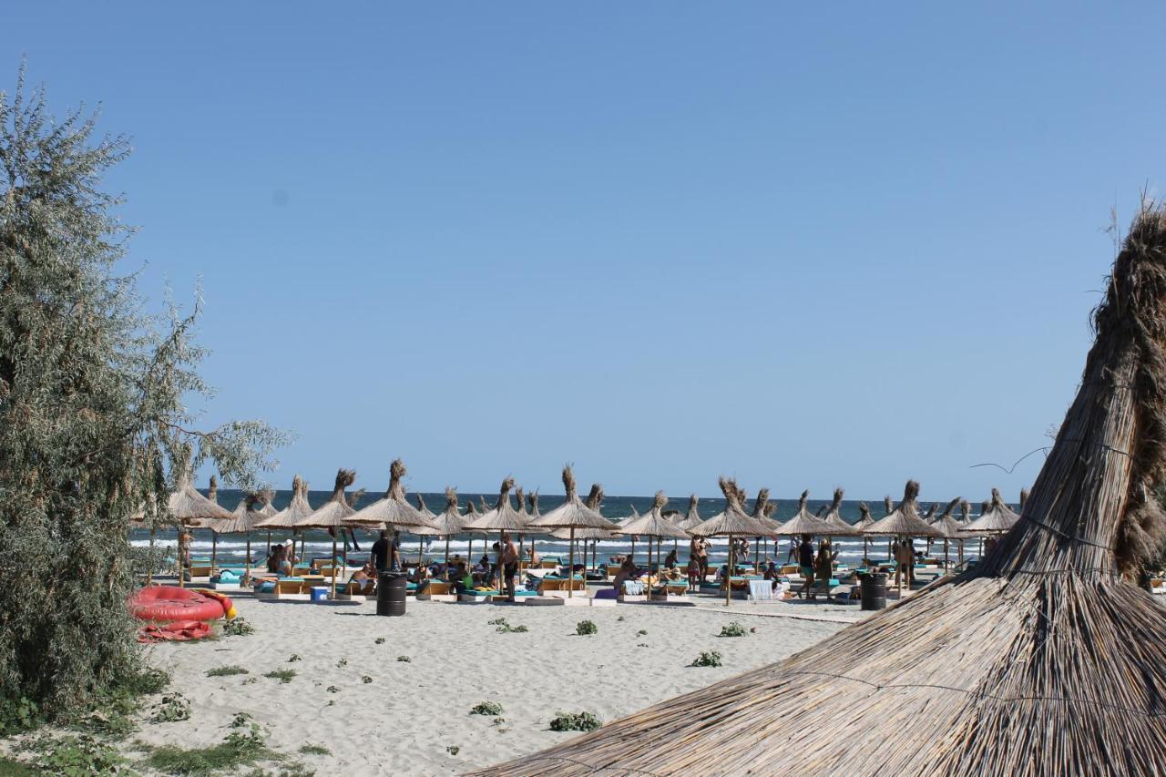 On Beach-Mamaia Residence Năvodari Exterior foto
