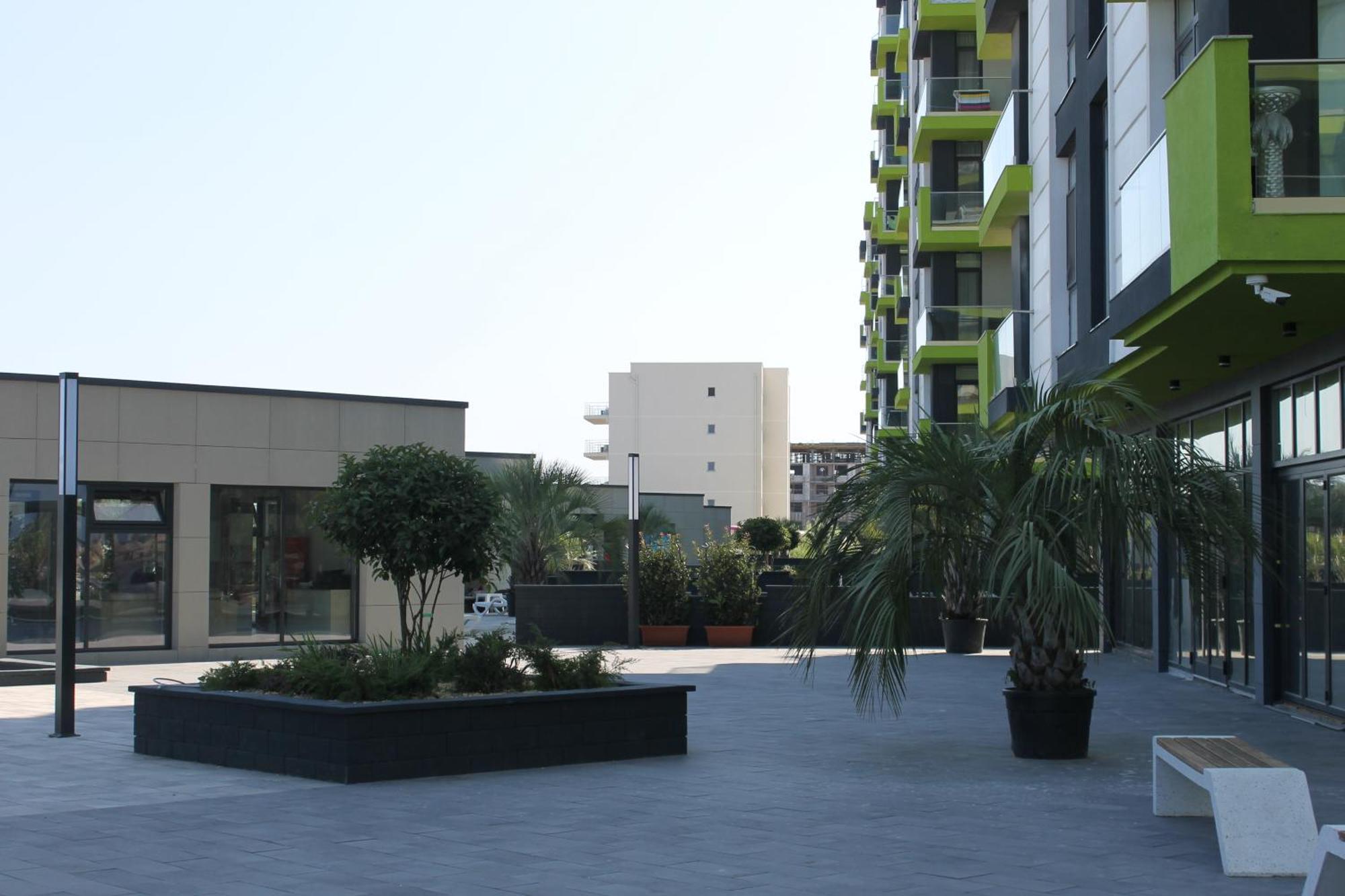 On Beach-Mamaia Residence Năvodari Exterior foto